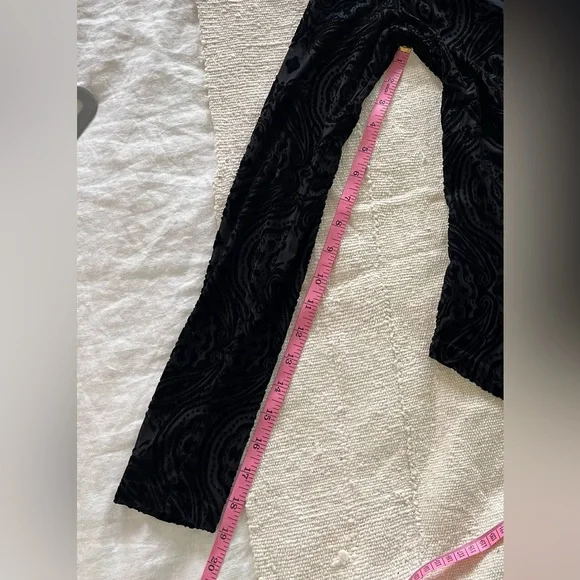 Free People Women’s Velvet Black Top Size S/P - Picture 12 of 14